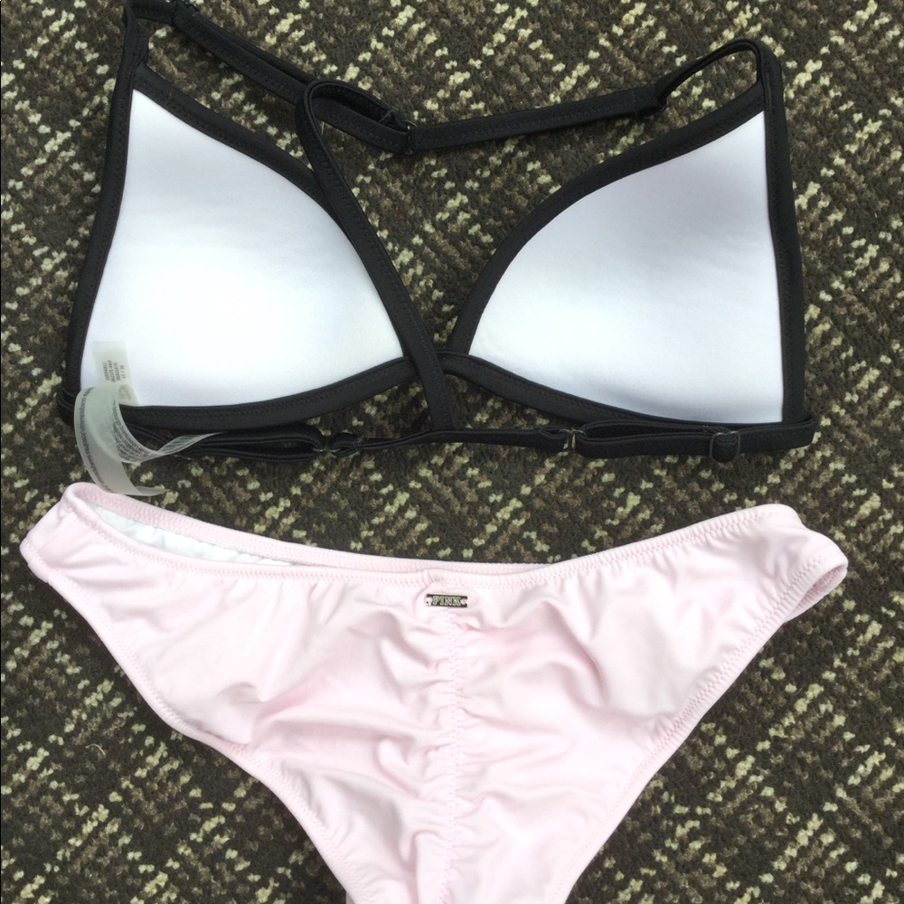 PINK bikini ๐๐ - Picture 2 of 4